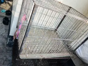 বড় খচা সাথে ট্রে আছে ২টা খাচার