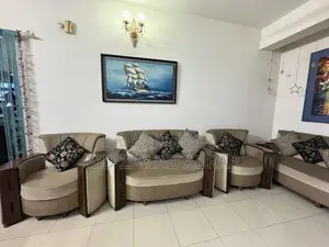6 Seater’s 4 Set Sofa for Sale!