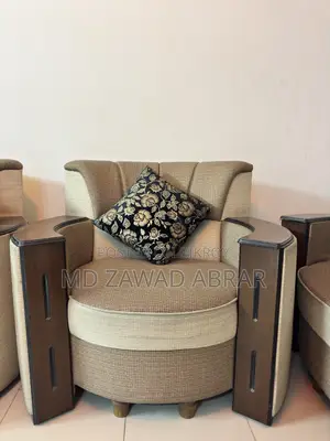 6 Seater’s 4 Set Sofa for Sale!
