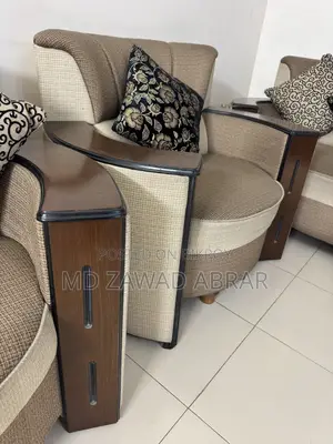 6 Seater’s 4 Set Sofa for Sale!