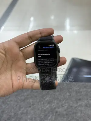 Apple Watch Ultra 2 2024 Battery 98%