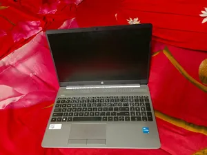 Laptop HP 250 G8 8GB Intel Core I3 SSD 512GB