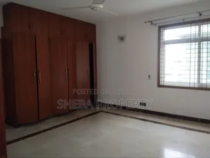 4bdrm Apartment in Gulshan for Rent