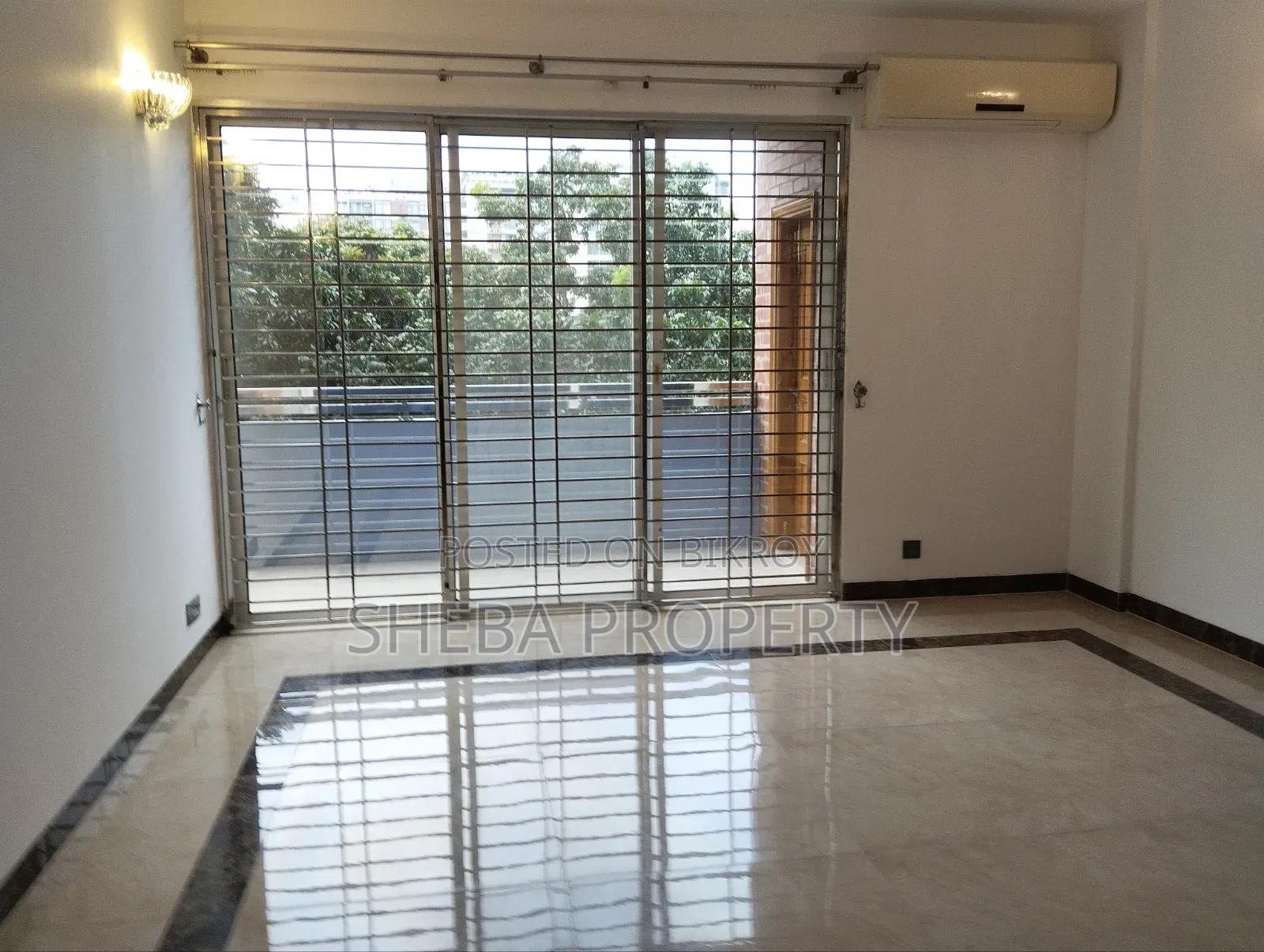 4bdrm Apartment in Gulshan for Rent