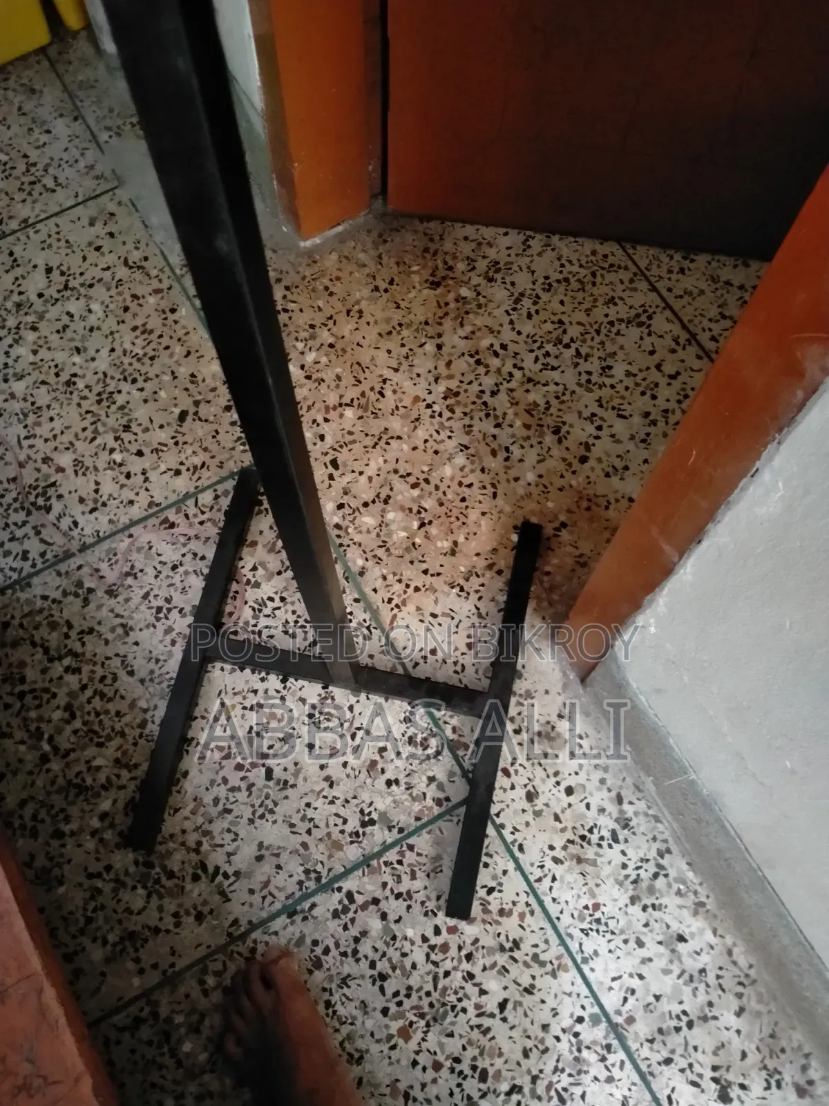 Smart Stand for Regular Use