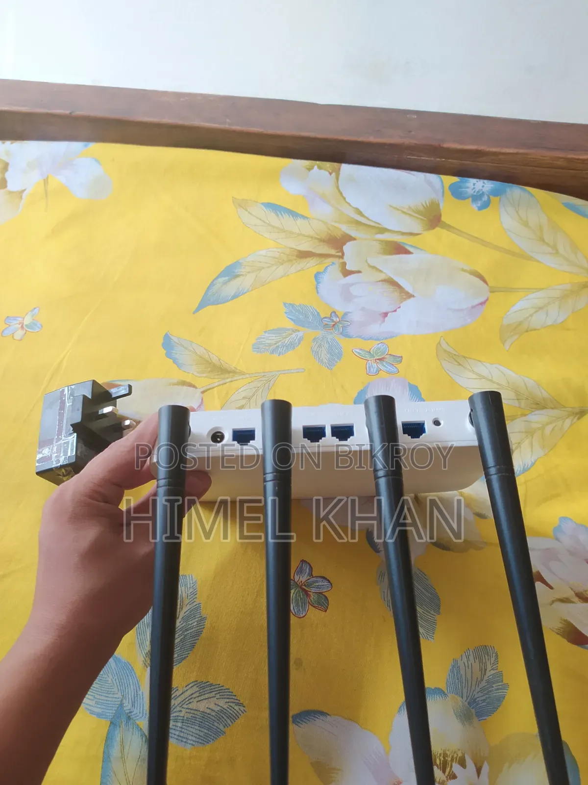 Tenda F6 300Mbps Wifi Router Good Conditions
