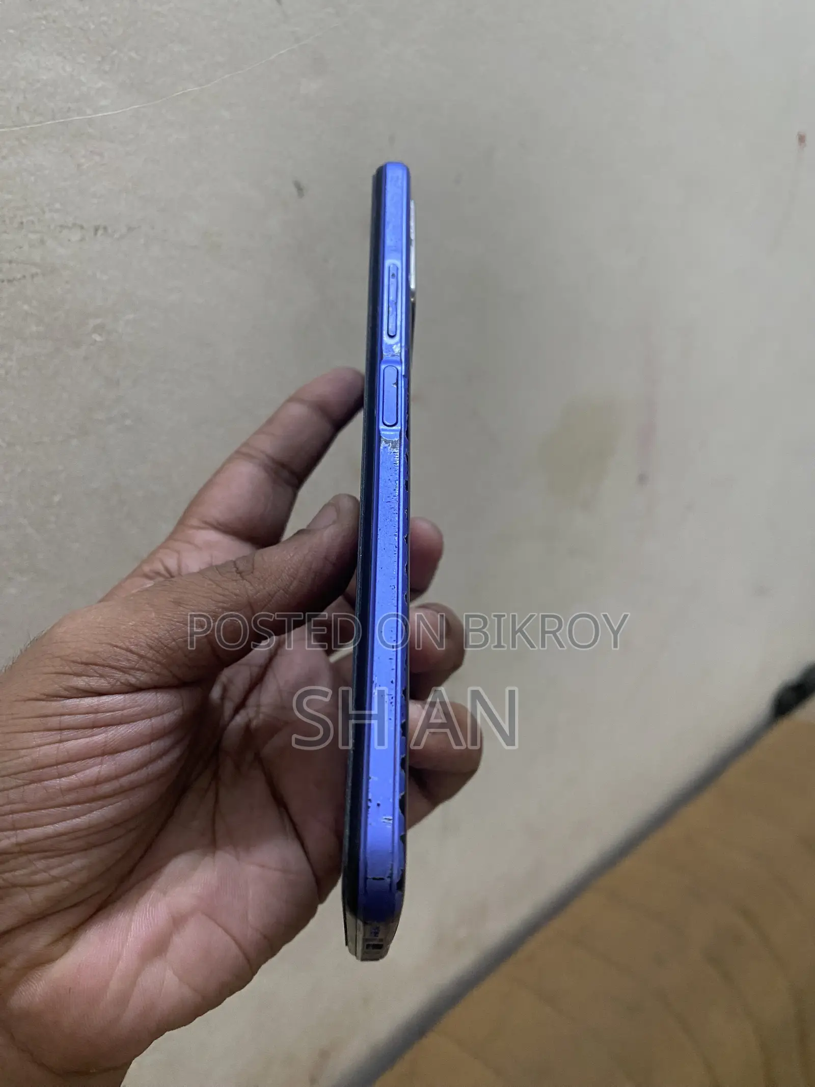 Vivo Y21 64 GB Blue