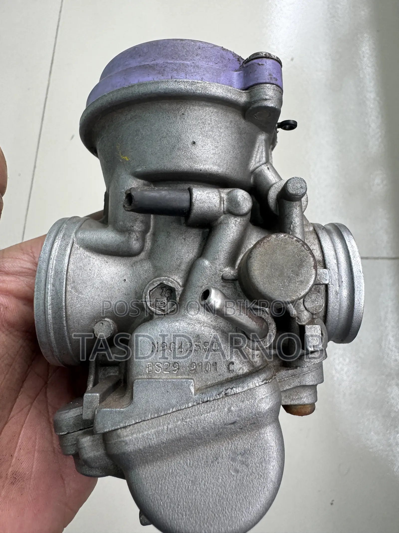 Apache 160 4v Carborator