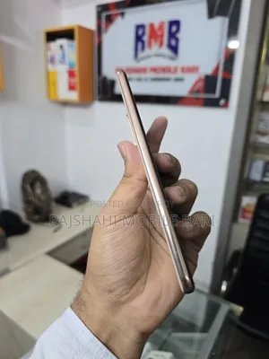 Vivo V60e 256 GB Gold