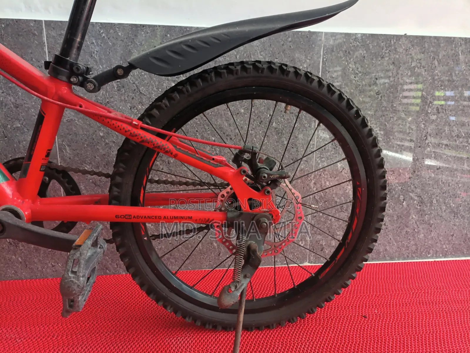 Veloce Kids Bicycle - Excellent Condition