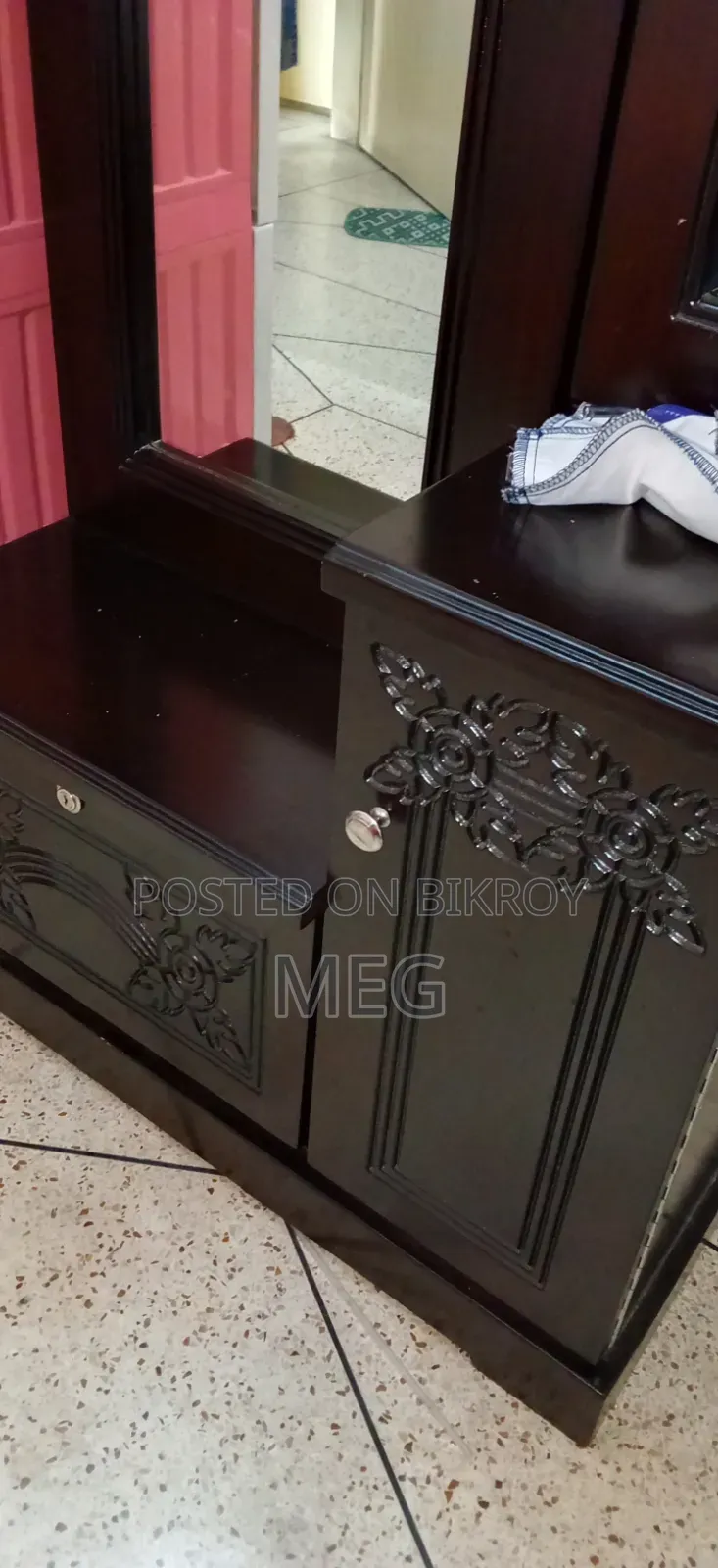 Dressing Table