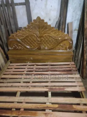 6/7 আকাশি কাঠের ফুল বক্স পালং।