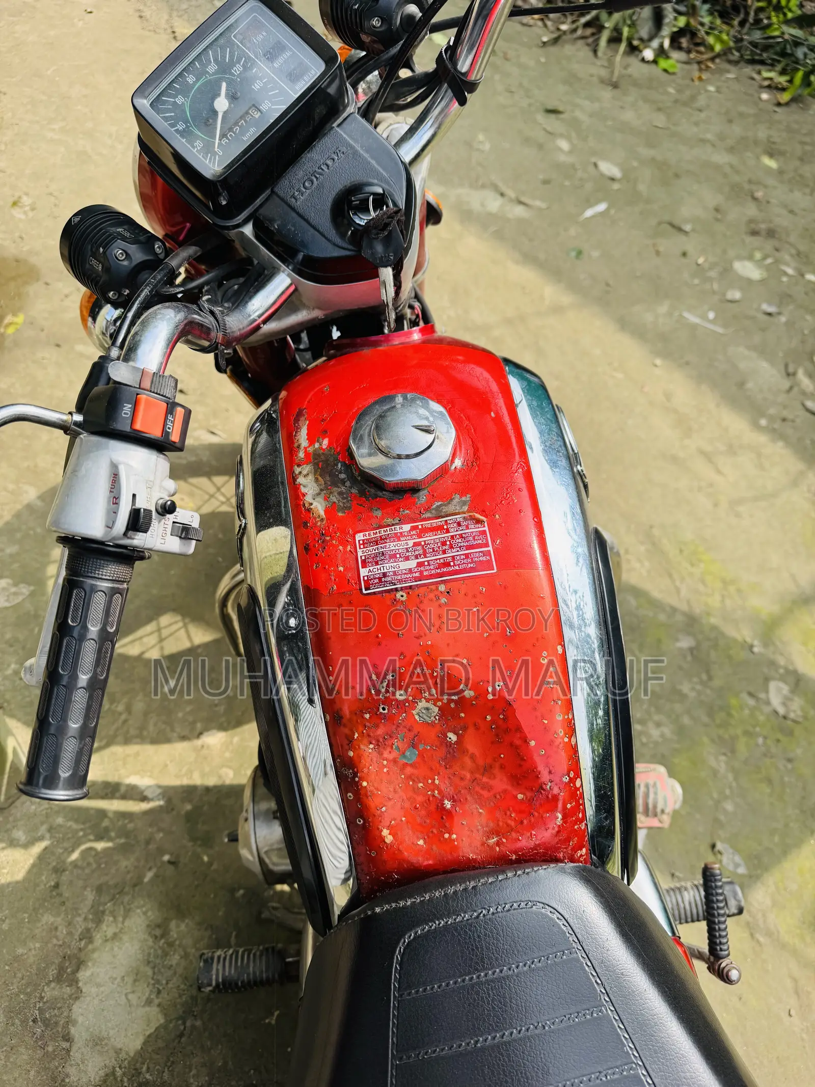 Honda 2002 Red