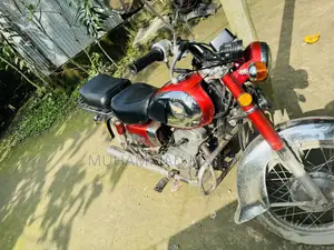Honda 2002 Red