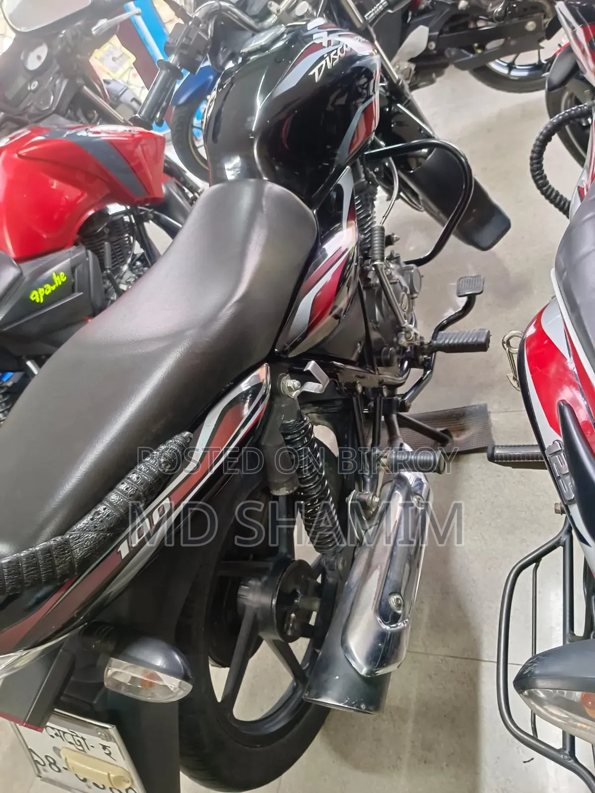 Bajaj Discover 100 2018 Black
