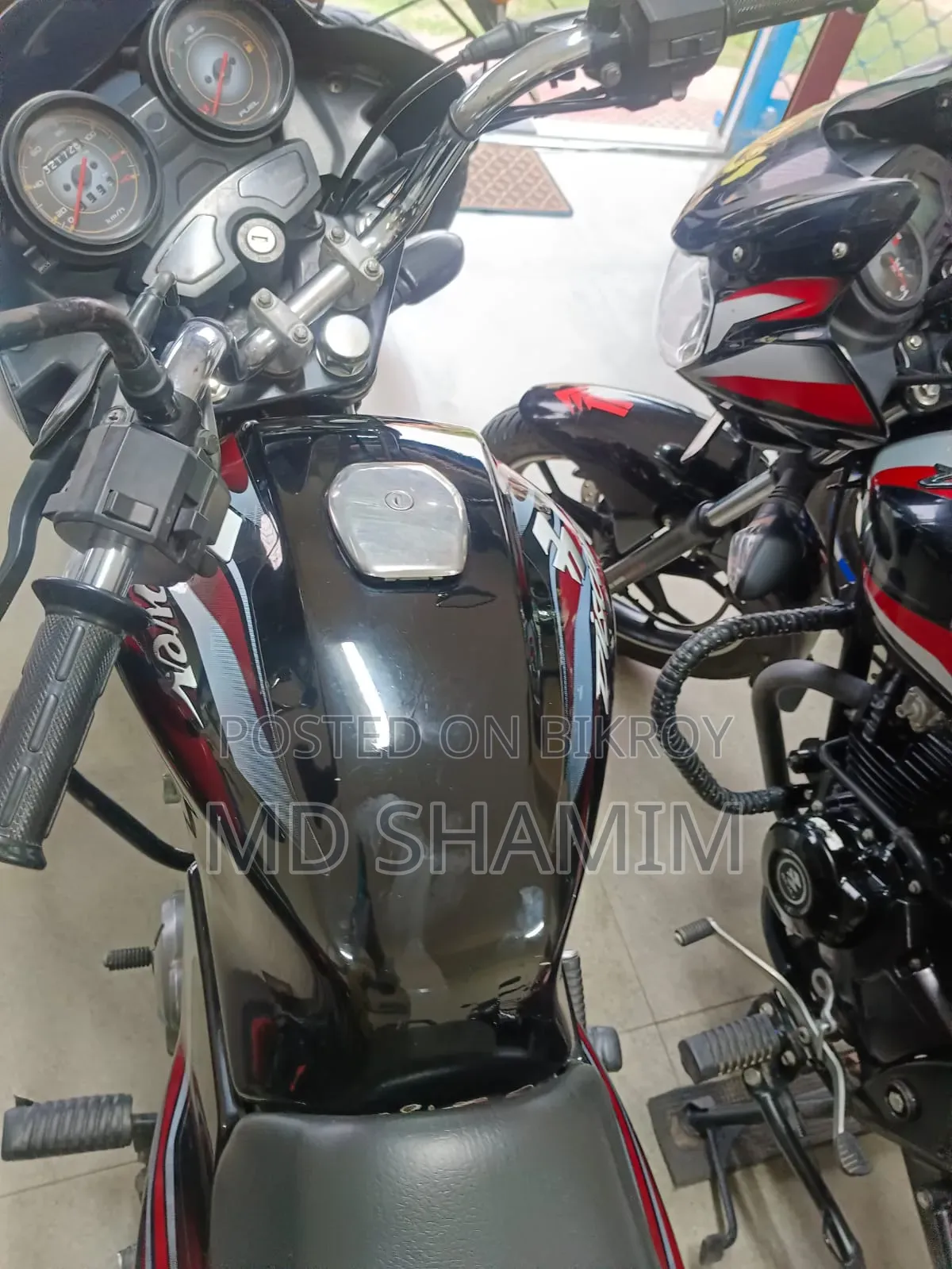 Bajaj Discover 100 2018 Black