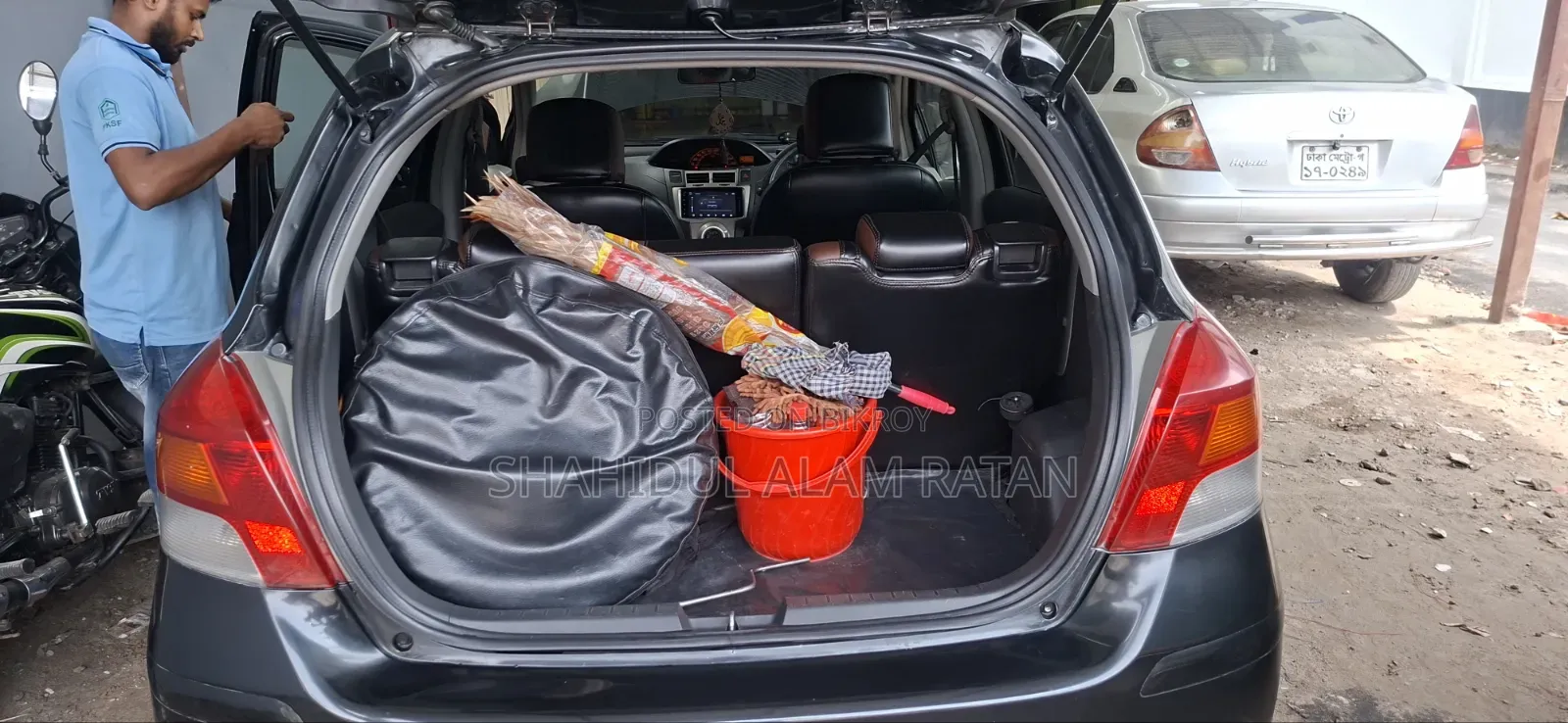 Toyota Vitz 1.3 AWD 3dr 2010 Black