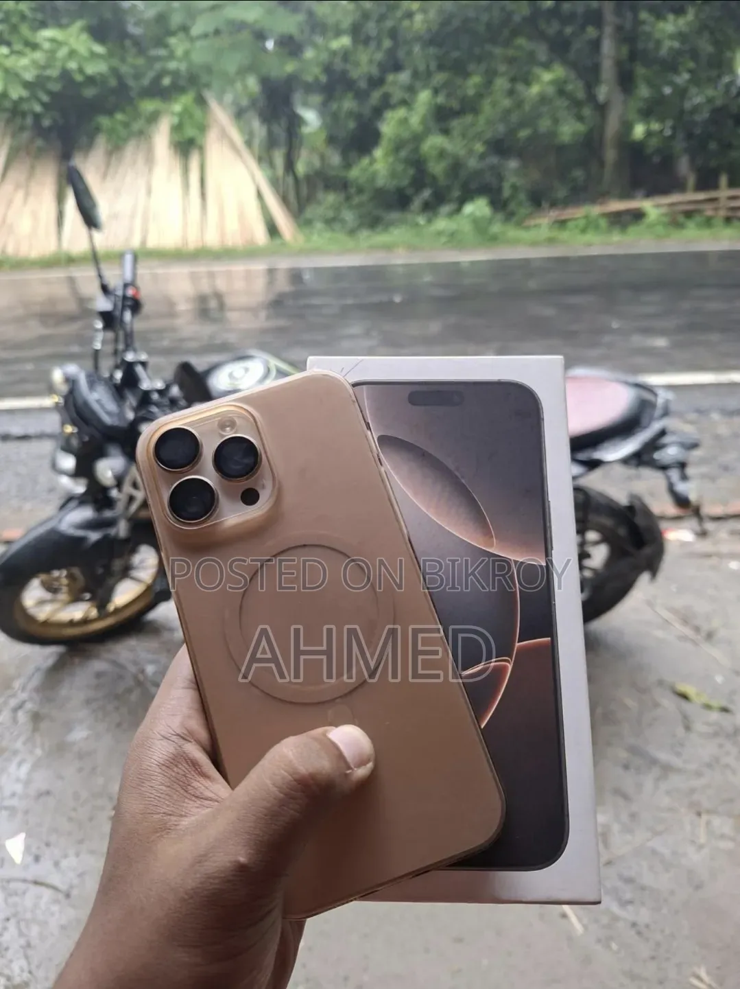 Apple iPhone 16 Pro Max 256 GB Gold
