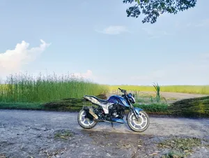 TVS Apache RTR 160 4V 2021 Blue