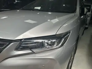 Toyota Premio 2017 Silver