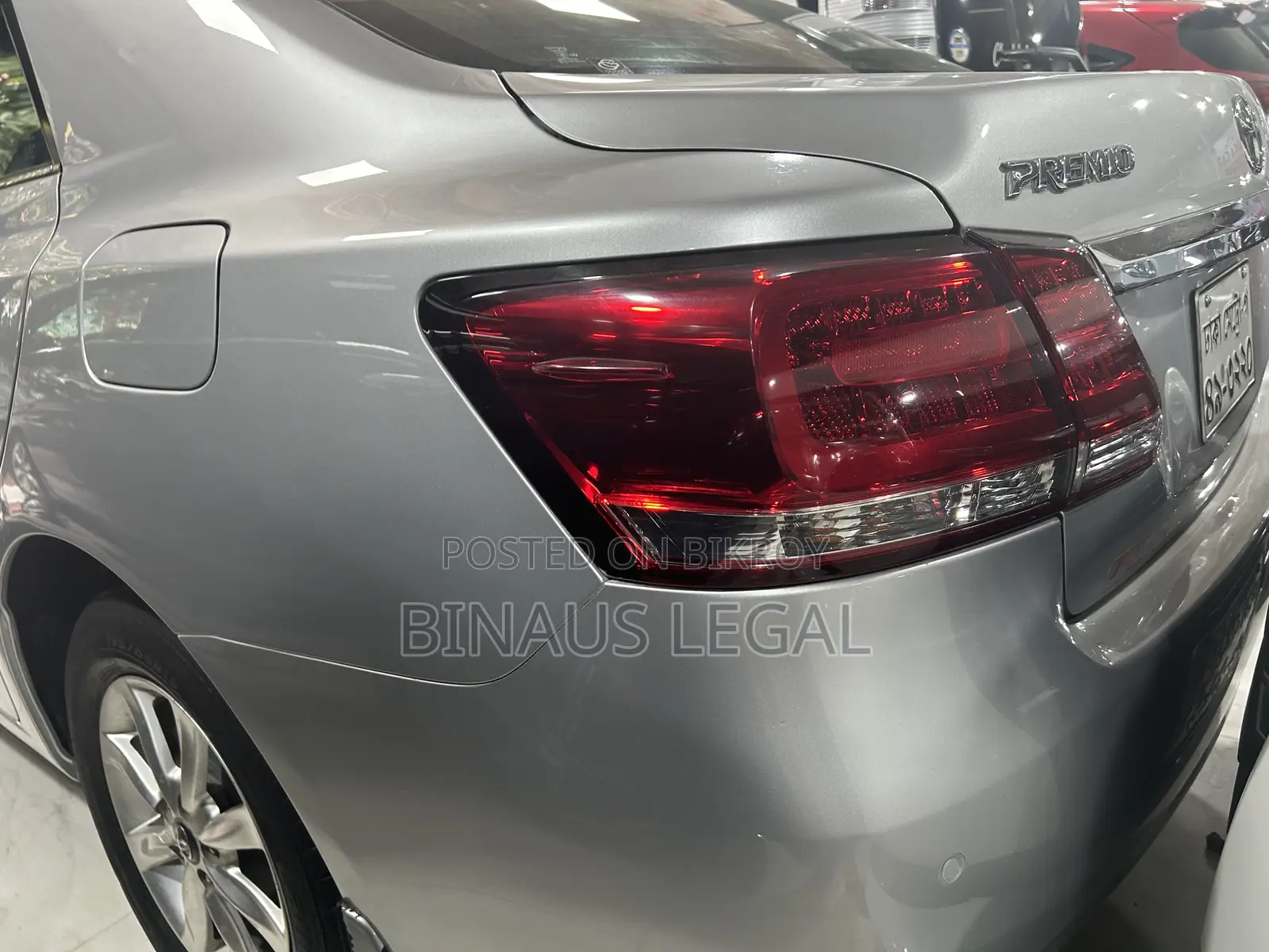 Toyota Premio 2017 Silver
