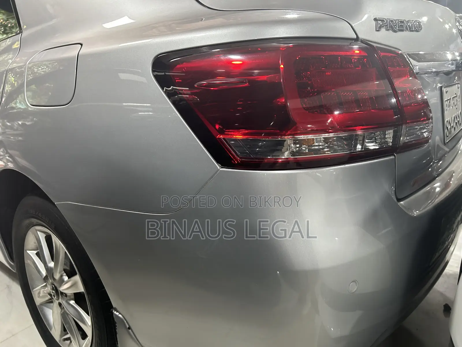 Toyota Premio 2017 Silver