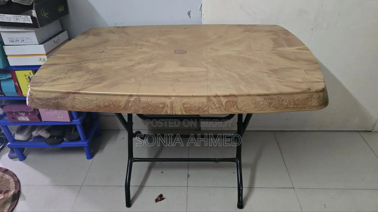Dinning Table