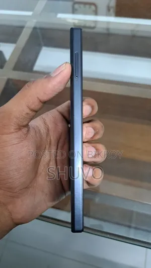 Symphony Xplorer ZV 16 GB Black