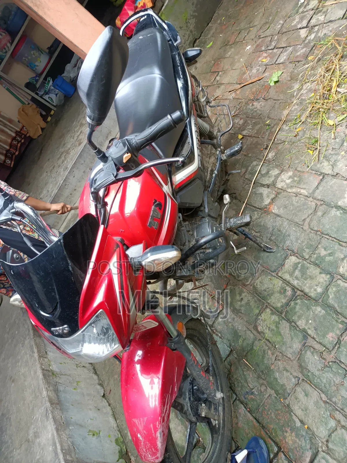 TVS Metro 2020 Red