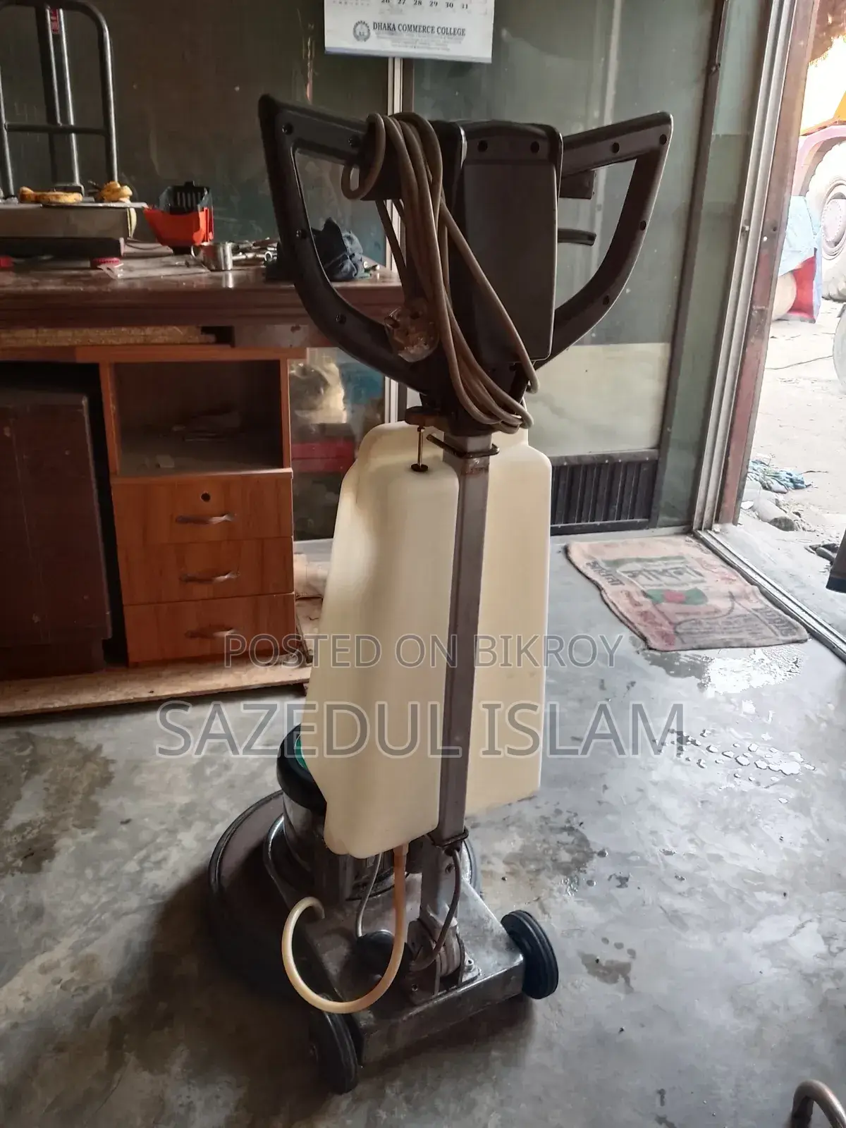 Cleaning Machine