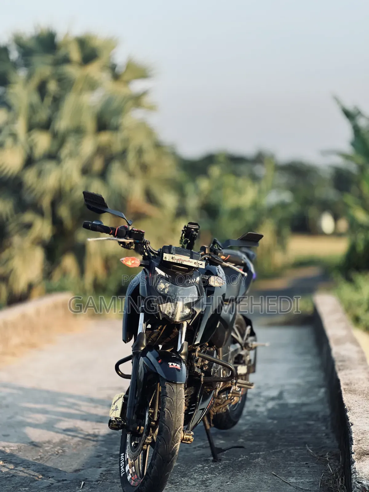 TVS Apache RTR 160 4V 2022 Black