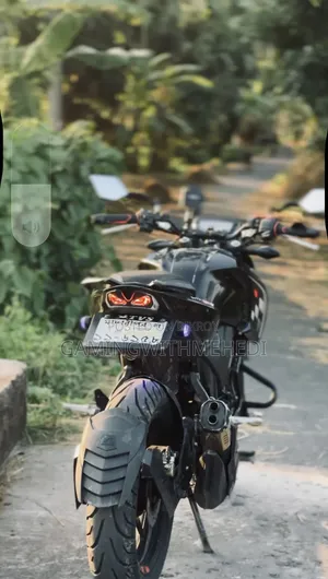 TVS Apache RTR 160 4V 2022 Black