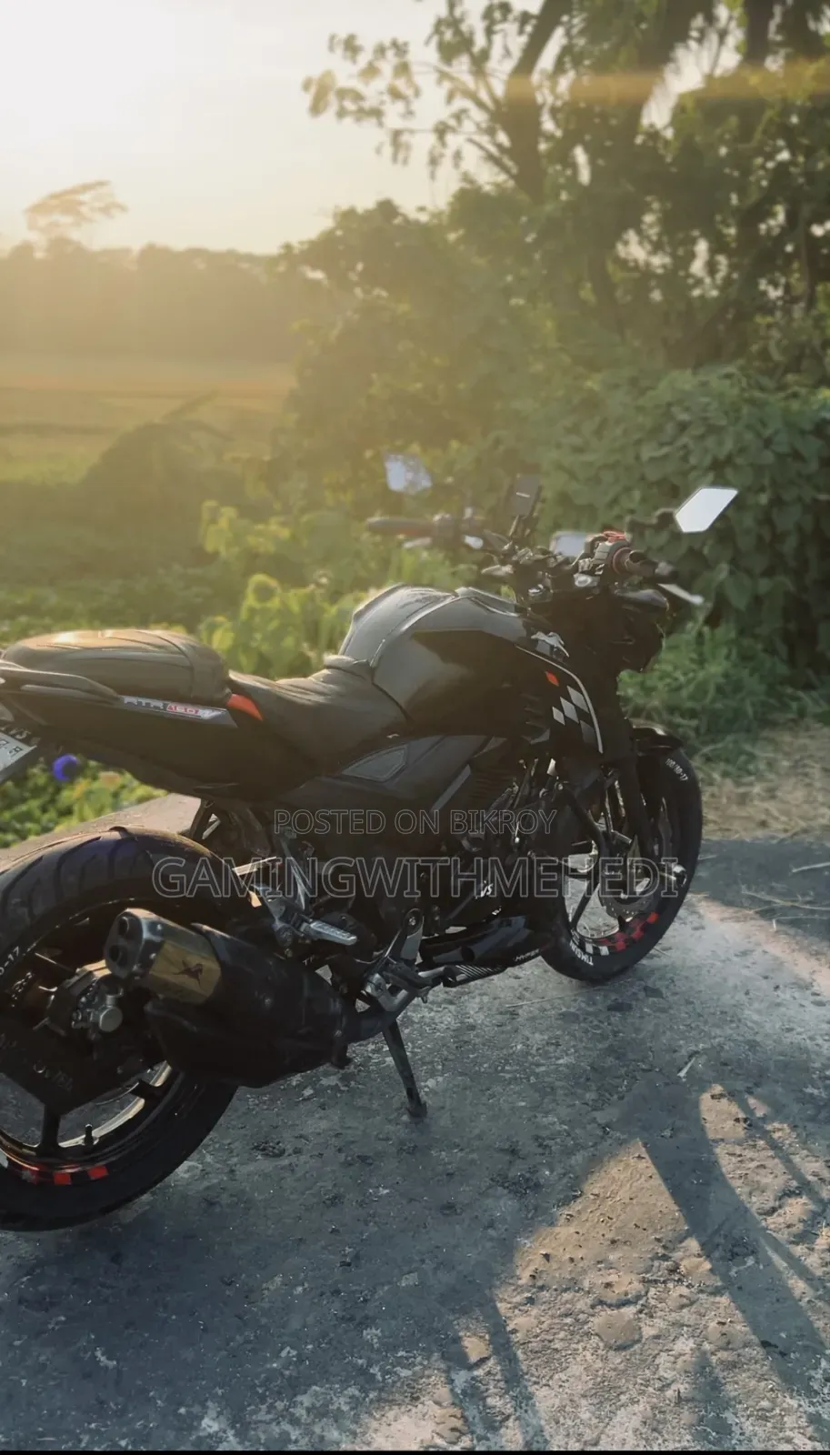 TVS Apache RTR 160 4V 2022 Black