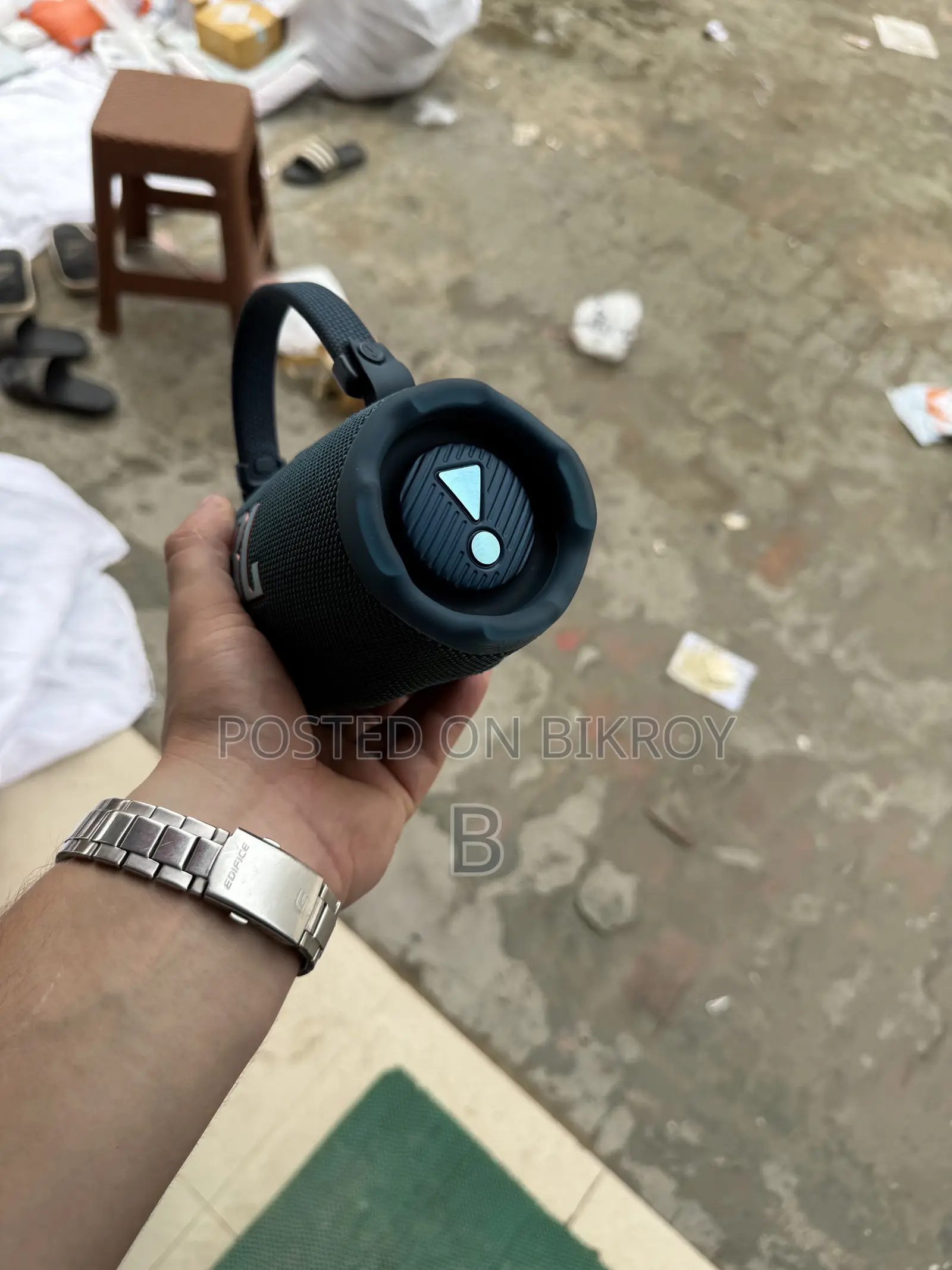 জেবিএল চার্জ ৬