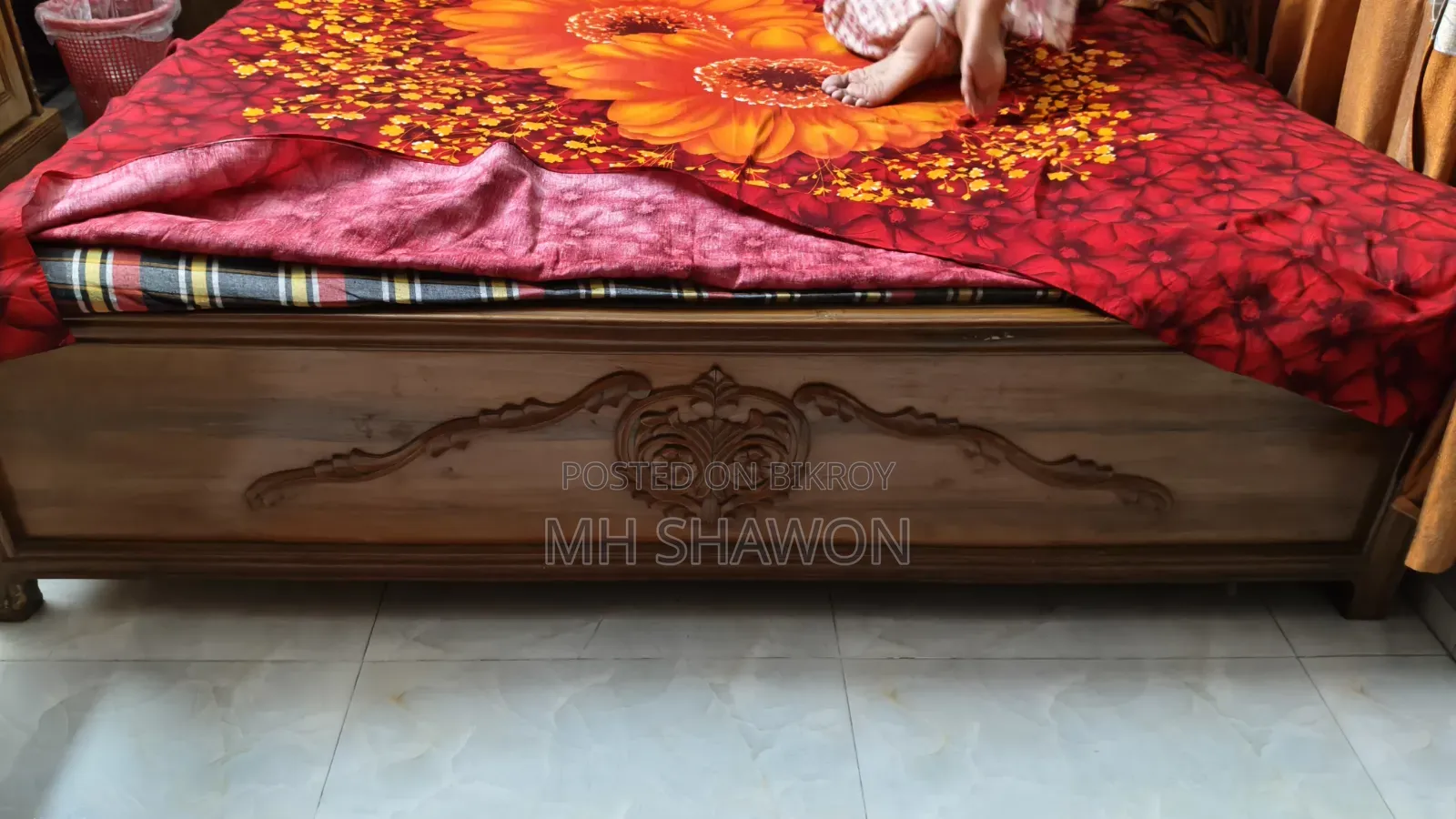 ৬×৭ ফিট শেগুন কাঠের খাট বিক্রি হবে