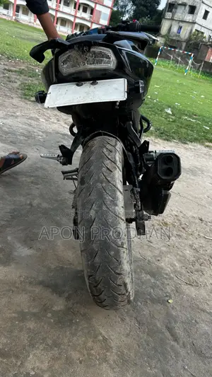 TVS Apache RTR 160 4V 2024 Black