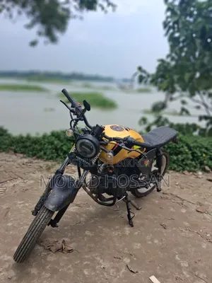 Yamaha 2018 Yellow