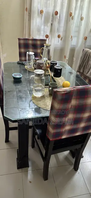 Dinning Table