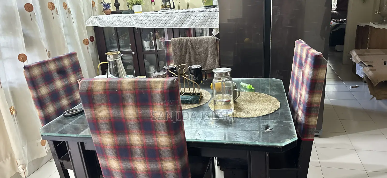 Dinning Table