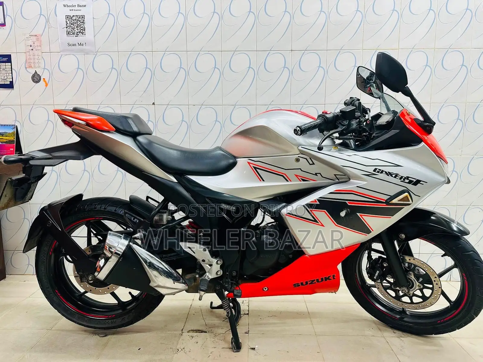 Suzuki Gixxer SF 2023 Orange