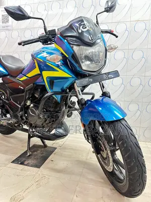 Hero Hunk 2022 Blue