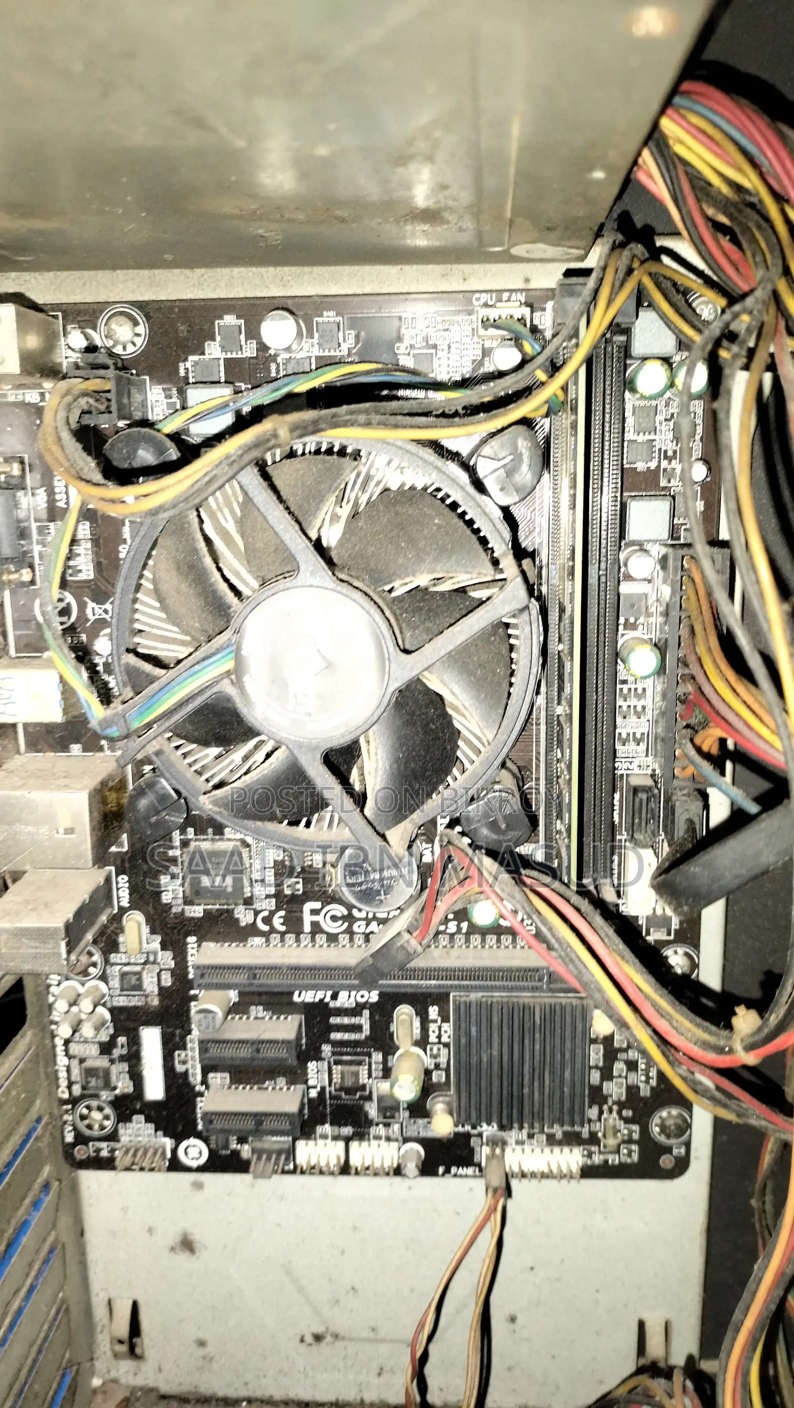 Desktop Computer Gigabyte 4GB Intel Core I3 HDD 4T