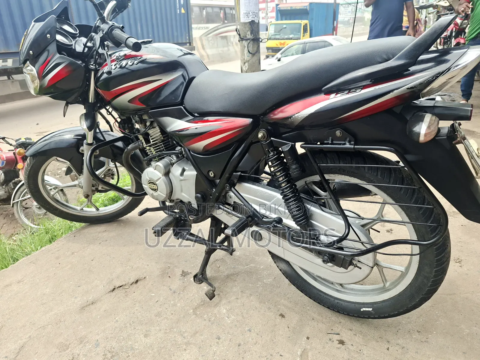 Bajaj Discover 125 2017 Black