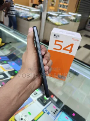 ZTE Blade Blue