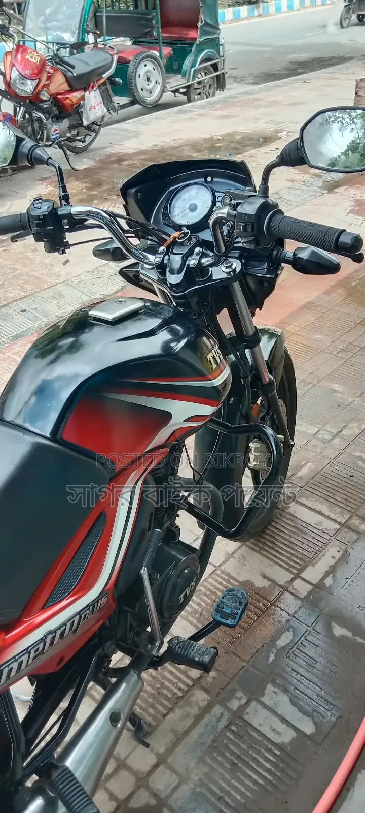 TVS Metro Plus 2020 Black