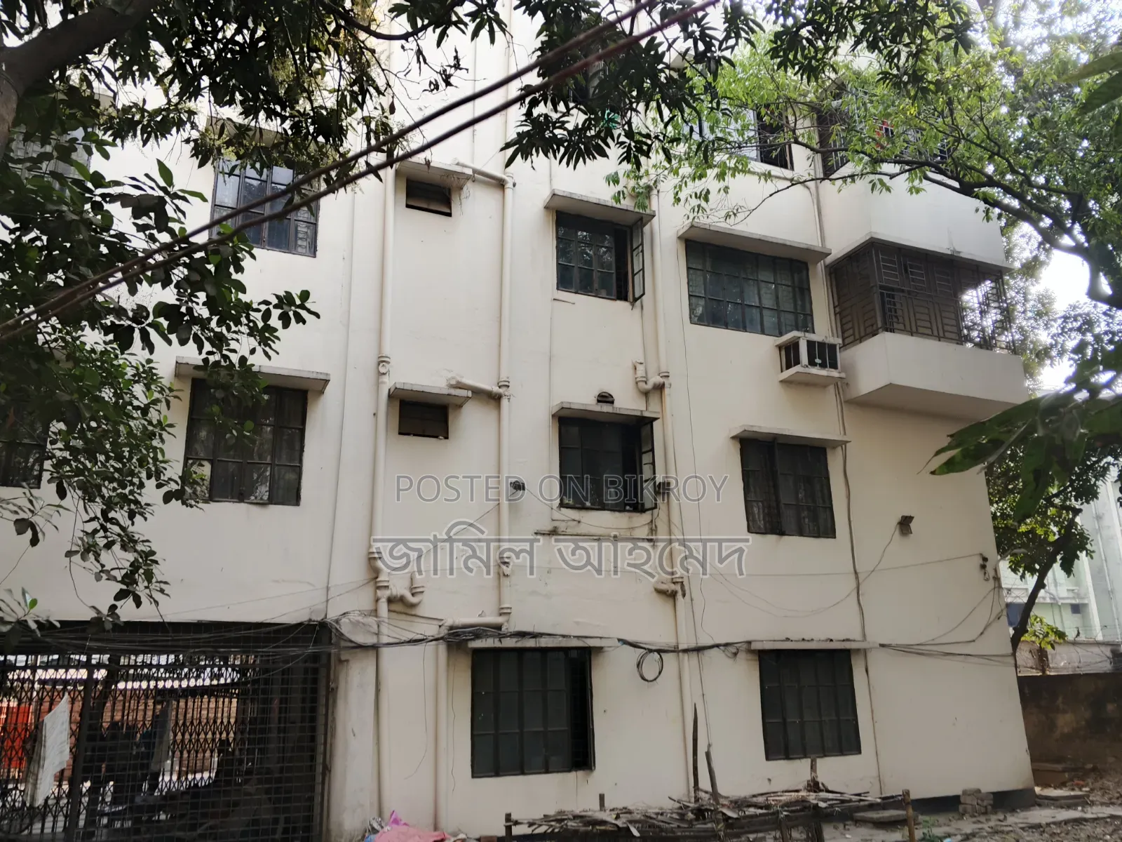 ঢাকার শান্তিনগরে ১৮ বেডরুমের ফ্ল্যাট ব্লক বিক্রয়