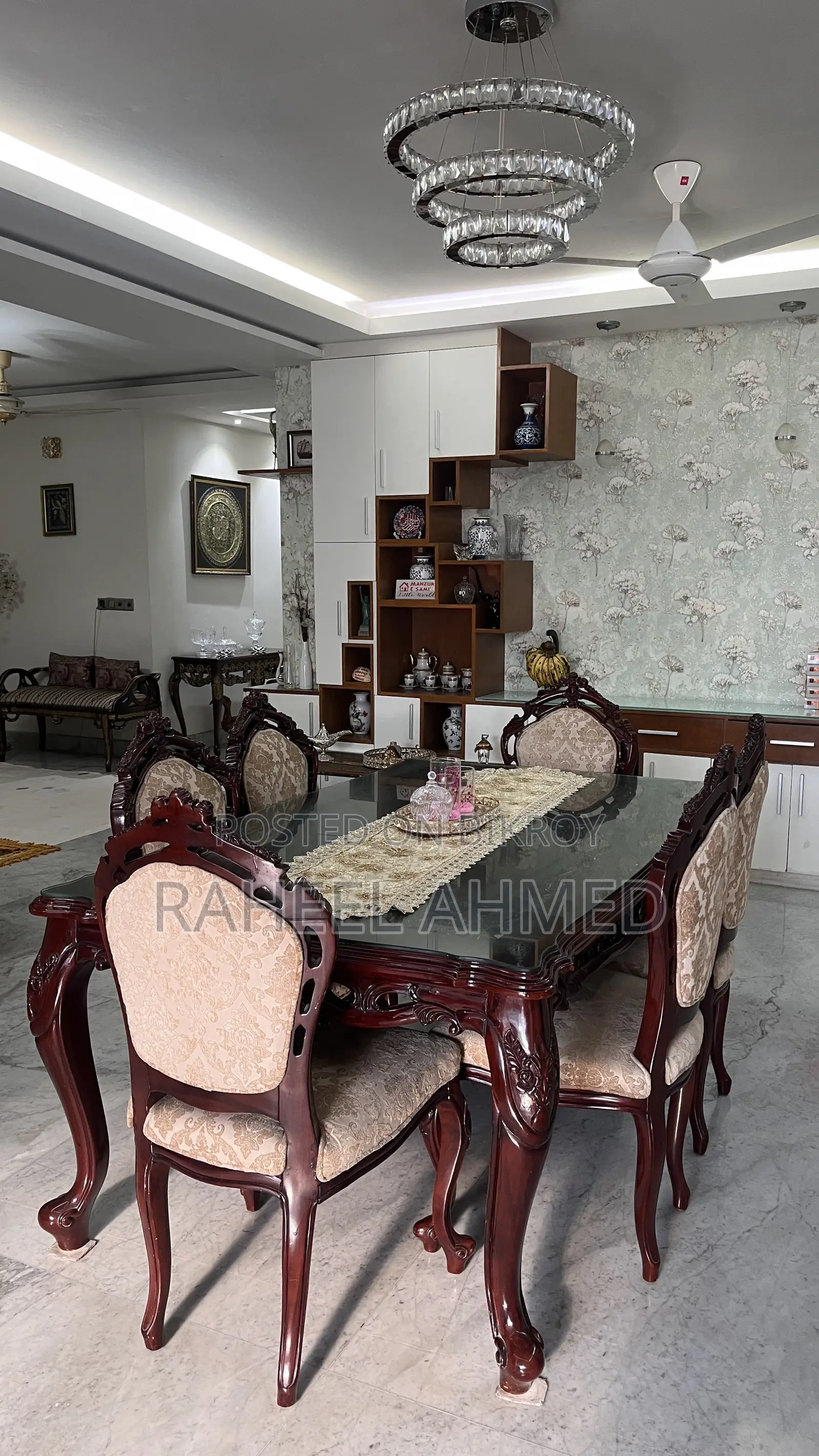 Dining Table With 6 Chair