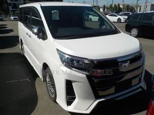 Toyota Noah 2021 Pearl