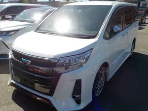 Toyota Noah 2021 Pearl