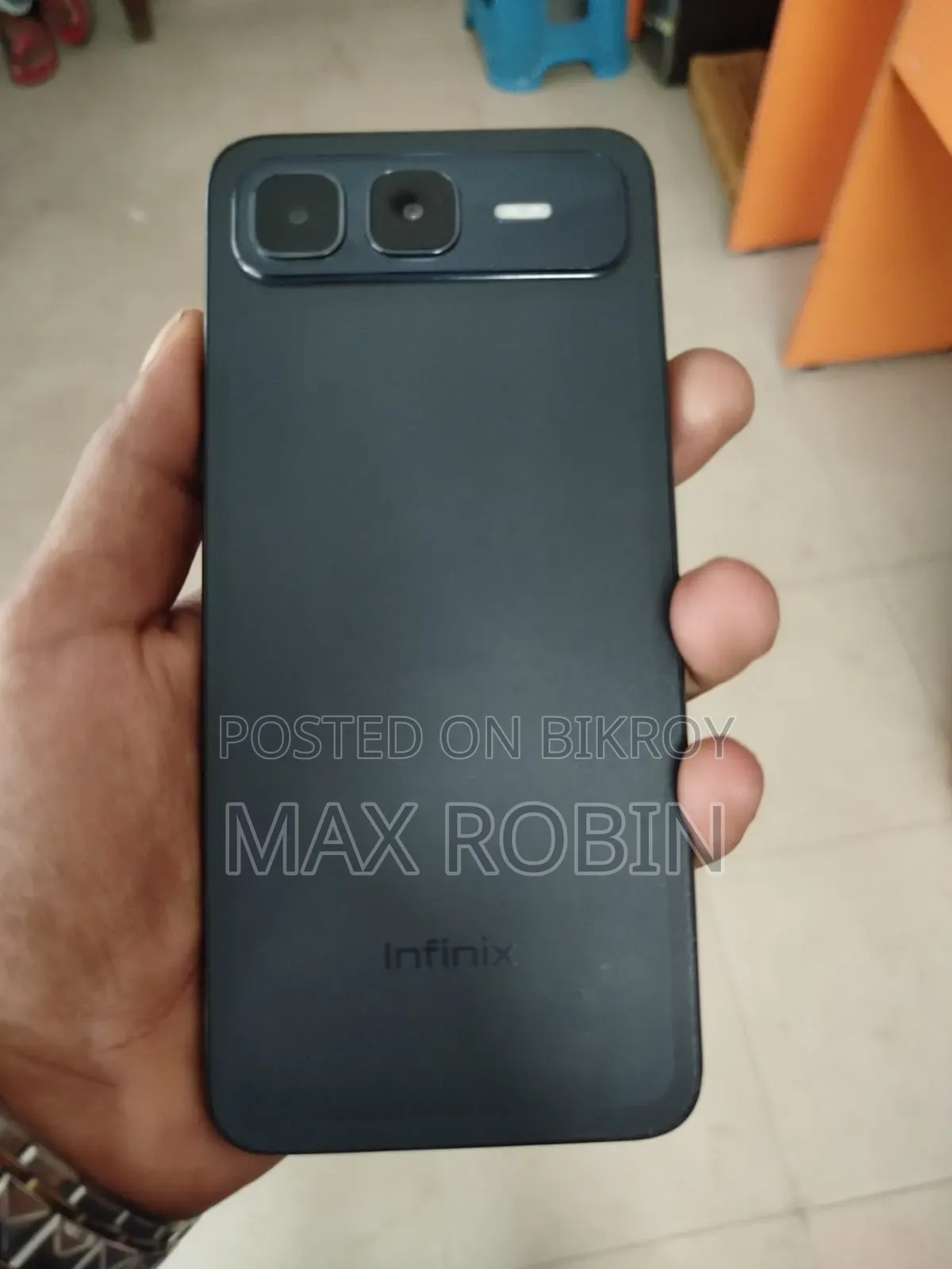 EL 128 GB Black